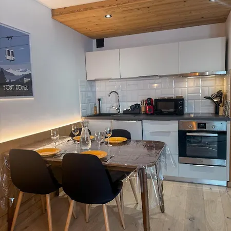 Cocon Renove Avec Balcon Au Coeur Des Pyrenees *