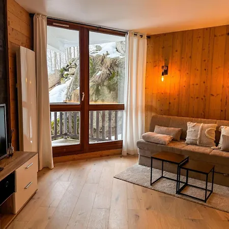 Cocon Renove Avec Balcon Au Coeur Des Pyrenees Apartment